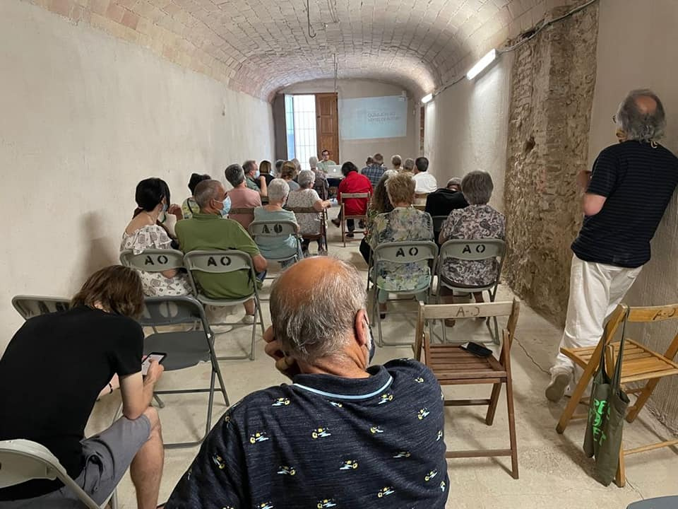 Assistents a la conferència "Aproximació al paisatge històric d'Olesa de Montserrat"