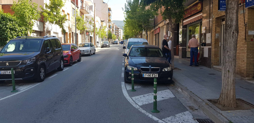 L'Ajuntament amplia l'espai per a vianants al passeig del Progrés i un tram de Francesc Macià