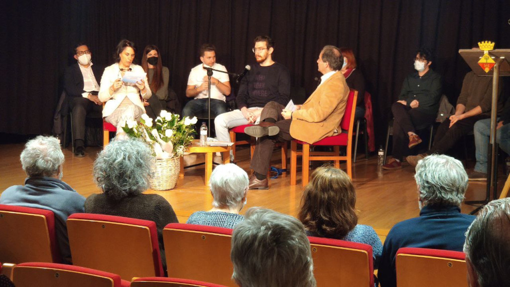 Conductors de l'acte i testimonis al darrere