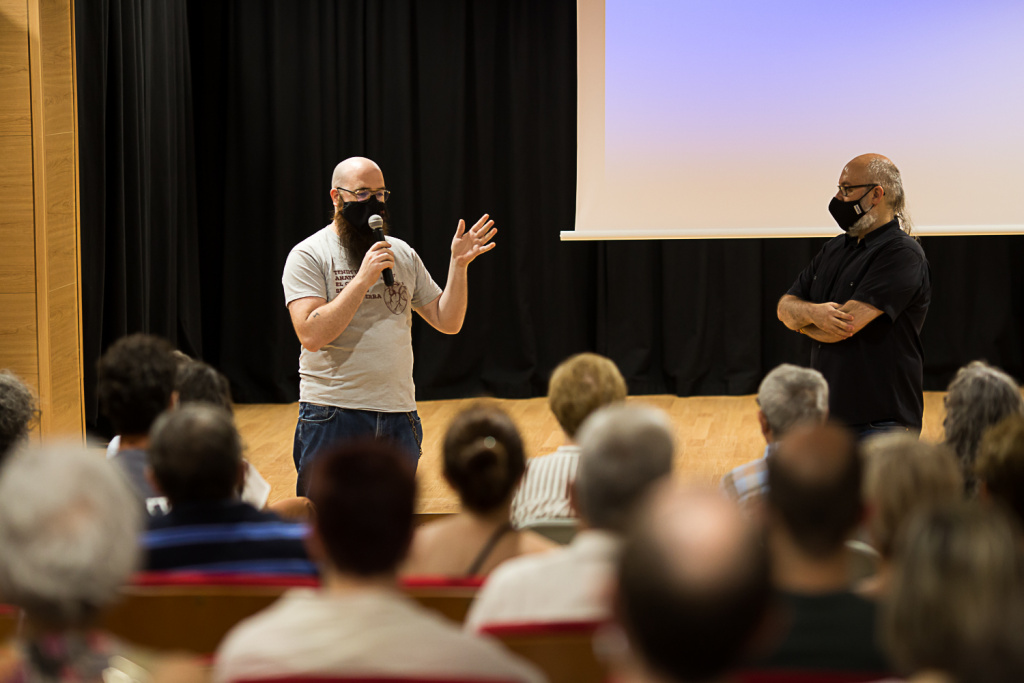 Presentació del documental Olesa 1916: un patrimoni per al futur a l'Auditori pel seu director